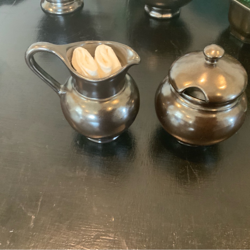 Juliska Pewter Stoneware Creamer & Covered Sugar Bowl Set Portugal